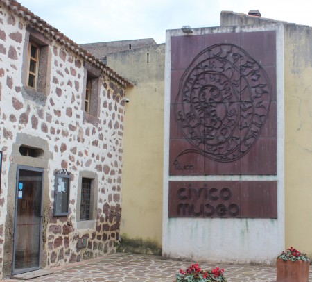 Àllai. CIMA: cun sa Sardìnnia in zona bianca torrat a mudai s’oràriu de su museu